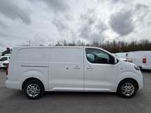 Vauxhall Vivaro 1.5 Turbo D 2900 Sportive LWB AIR CON TWIN SIDE DOORS 5dr Diesel Manual L2 H1 Euro 6 (s/s) (100 ps)