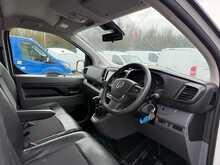 Vauxhall Vivaro 1.5 Turbo D 2900 Sportive LWB AIR CON TWIN SIDE DOORS 5dr Diesel Manual L2 H1 Euro 6 (s/s) (100 ps)