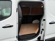 Peugeot Partner BlueHDi 950 Professional Premium +