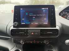 Peugeot Partner BlueHDi 950 Professional Premium +