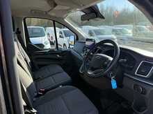 Ford Tourneo Custom 320 EcoBlue Titanium
