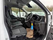 Ford Transit Custom 2.0 300 EcoBlue Trend SWB AUTO Van 5dr Diesel Auto L1 H1 Euro 6 (s/s) (130 ps)