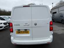 Vauxhall Vivaro Crew Turbo D 2700 Sportive