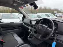Vauxhall Vivaro Crew Turbo D 2700 Sportive