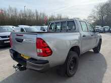 Toyota Hilux D-4D Active