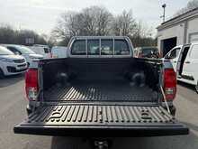Toyota Hilux D-4D Active