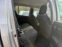 Toyota Hilux D-4D Active