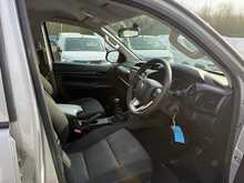Toyota Hilux D-4D Active