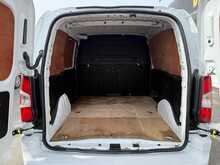 Vauxhall Combo Turbo D 2300 Sportive