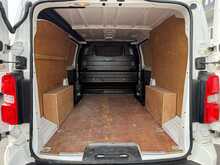 Vauxhall Vivaro Turbo D 2900 Sportive