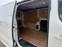 Vauxhall Vivaro Turbo D 2900 Sportive