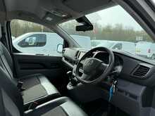 Vauxhall Vivaro Turbo D 2900 Sportive