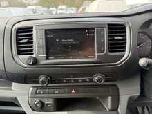 Vauxhall Vivaro Turbo D 2900 Sportive