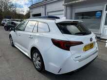 Toyota Corolla VVT-h