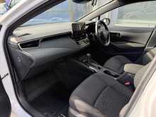 Toyota Corolla VVT-h