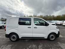 Peugeot Expert 1.5 BlueHDi 1000 Professional Combi 6 SEATS AIR CON Compact Panel Van 6dr Diesel Manual SWB Euro
