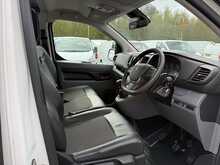 Peugeot Expert 1.5 BlueHDi 1000 Professional Combi 6 SEATS AIR CON Compact Panel Van 6dr Diesel Manual SWB Euro
