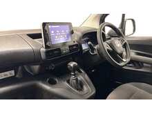 Vauxhall Combo 1.5 Turbo D 2300 Dynamic CREW Van AIR CON - SAT NAV LWB 6dr Diesel Manual L2 Euro 6 (100 ps)