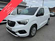 Vauxhall Combo 1.5 Turbo D 2300 Pro SWB AIR CON R CAMERA SAT NAV Van 5dr Diesel Manual L1 H1 Euro 6 (s/s) (100 ps)