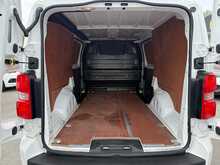 Vauxhall Vivaro Turbo D 2900 Sportive