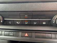 Vauxhall Vivaro Turbo D 2900 Sportive