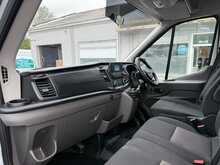2.0 350 EcoBlue HD L4 DROPSIDE AIR CON Double Cab 4dr Diesel Manual RWD L4 Euro 6 (s/s) (130 ps) 2.0 4dr Dropside Manual Diesel 