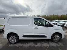 Vauxhall Combo 1.6 Turbo D 2300 Sportive SWB AIR CON Van 4dr Diesel Manual L1 H1 Euro 6 (s/s) (100 ps)