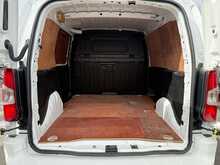 Vauxhall Combo 1.6 Turbo D 2300 Sportive SWB AIR CON Van 4dr Diesel Manual L1 H1 Euro 6 (s/s) (100 ps)