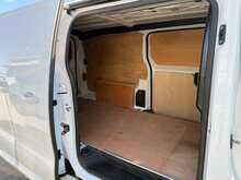 Vauxhall Vivaro Turbo D 2900 Sportive