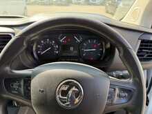 Vauxhall Vivaro Turbo D 2900 Sportive