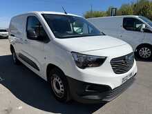 Vauxhall Combo 1.5 Turbo D 2300 Edition AUTOMATIC LOW MILEAGE LWB Van 4dr Diesel Auto L2 H1 Euro 6 (s/s) (130 ps)