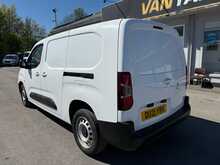 Vauxhall Combo 1.5 Turbo D 2300 Edition AUTOMATIC LOW MILEAGE LWB Van 4dr Diesel Auto L2 H1 Euro 6 (s/s) (130 ps)