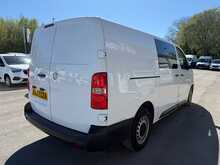 Vauxhall Vivaro 2.0 Turbo D 3100 Dynamic Crew 6 SEAT AIR CON SAT NAV Van Double Cab 5dr Diesel Manual L2 H1 (145 ps)