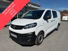 Vauxhall Vivaro 2.0 Turbo D 3100 Dynamic Crew 6 SEAT AIR CON SAT NAV Van Double Cab 5dr Diesel Manual L2 H1 (145 ps)