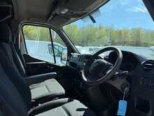 Vauxhall Movano CDTi 3500