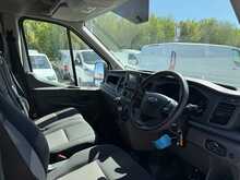 Ford Transit 350 EcoBlue Leader