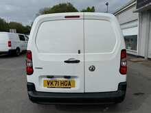 Vauxhall Combo 1.5 Turbo D 2300 Edition 3 SEATS SWB AIR CON Van 4dr Diesel Manual L1 H1 Euro 6 (s/s) (75 ps)
