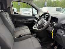 Vauxhall Combo 1.5 Turbo D 2300 Edition 3 SEATS SWB AIR CON Van 4dr Diesel Manual L1 H1 Euro 6 (s/s) (75 ps)