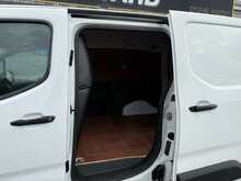 Vauxhall Combo 1.6 Turbo D 2300 Sportive SWB AIR CON Van 4dr Diesel Manual L1 H1 Euro 6 (s/s) (100 ps)