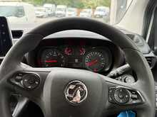 Vauxhall Combo 1.6 Turbo D 2300 Sportive SWB AIR CON Van 4dr Diesel Manual L1 H1 Euro 6 (s/s) (100 ps)