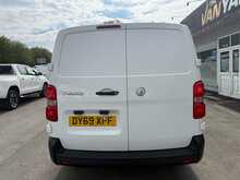 Vauxhall Vivaro Turbo D 2900 Dynamic