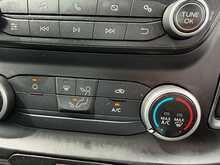 Ford Transit 2.0 350 EcoBlue HD SINGLE CAB TIPPER AIR CON DRW 2dr Diesel Manual RWD L2 Euro 6 (s/s) (130 ps)
