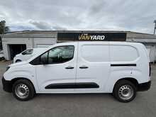 Peugeot Partner 1.5 BlueHDi 950 Professional 3 SEATS Long AIR CON DAB NEW SHAPE Van 6dr Diesel Manual LWB (100 ps)