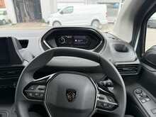 Peugeot Partner 1.5 BlueHDi 950 Professional 3 SEATS Long AIR CON DAB NEW SHAPE Van 6dr Diesel Manual LWB (100 ps)