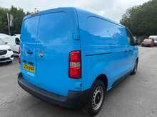 Vauxhall Vivaro 1.5 Turbo D Prime SWB EX GAS BOARD AIR CON Van 6dr Diesel Manual SWB Euro 6 (s/s) (120 ps)