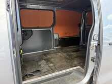 Vauxhall Vivaro 1.5 Turbo D 2700 Dynamic SWB AIR CON Van 6dr Diesel Manual L1 H1 Euro 6 (s/s) (100 ps)