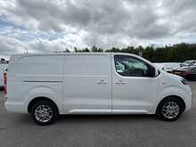 Vauxhall Vivaro Turbo D 2900 Sportive