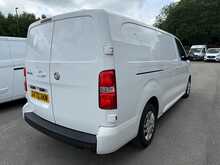Vauxhall Vivaro Turbo D 2900 Sportive