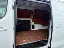 Vauxhall Vivaro Turbo D 2900 Sportive