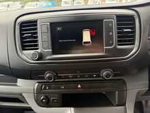 Vauxhall Vivaro Turbo D 2900 Sportive